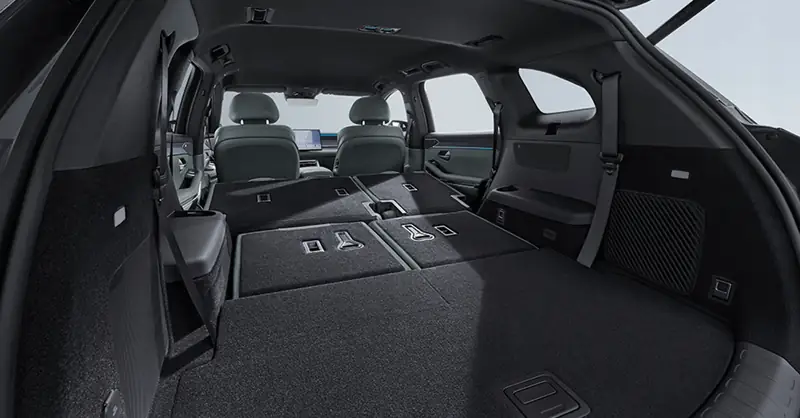 BYD Leopard 7 boot with the rear seats folded